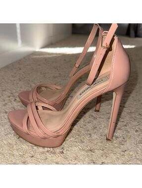 Steve Madden Cassandra Platform stiletto heel Sandal 6.5